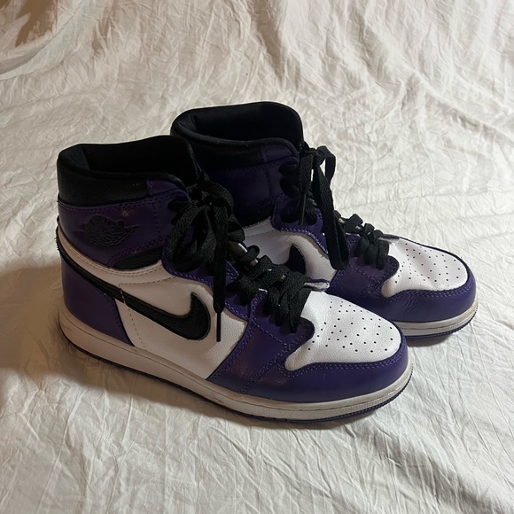 Jordan 1’s - Picture 1 of 4